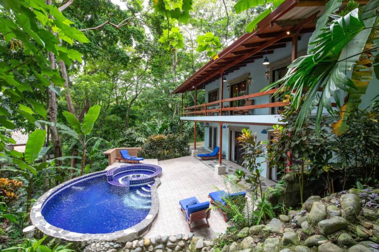 Casa Mot Mot - Manuel Antonio Estates
